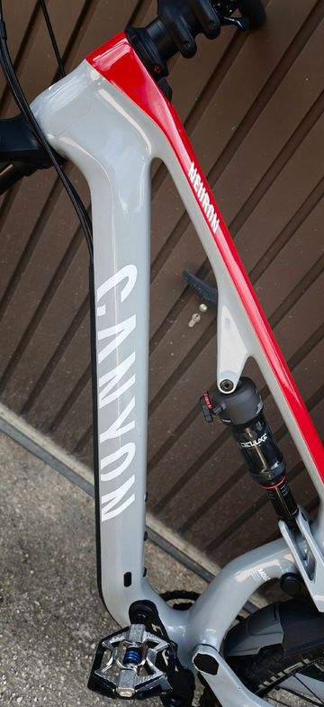 Used Canyon Neuron CF 8 2021 2021 Mountainbike, Red, 27.5, 29 — image 12 of 15