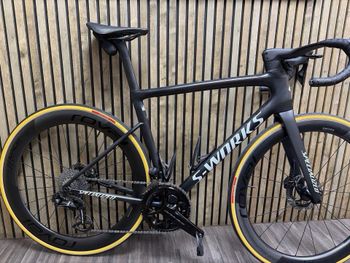 Sworks Custom Shimano Dura Ace Di2 2023 Road & Gravel usato, Nero — immagine 3 di 6