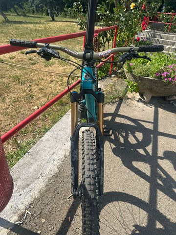 Used Yeti SB165 T2 FLOAT X2 2021 2021 Mountainbike, Blue, 27.5 — image 5 of 6