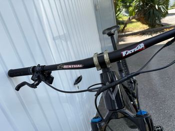 Used Norco Range C1 2023 2023 Mountainbike, Black — image 10 of 11