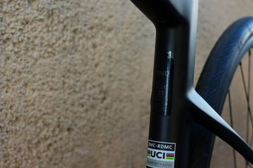 Used BMC Roadmachine TWO 2026 2026 Road & Gravel, Black — image 12 of 13