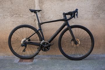 Käytetty BMC Roadmachine TWO 2026 2026 Road & Gravel