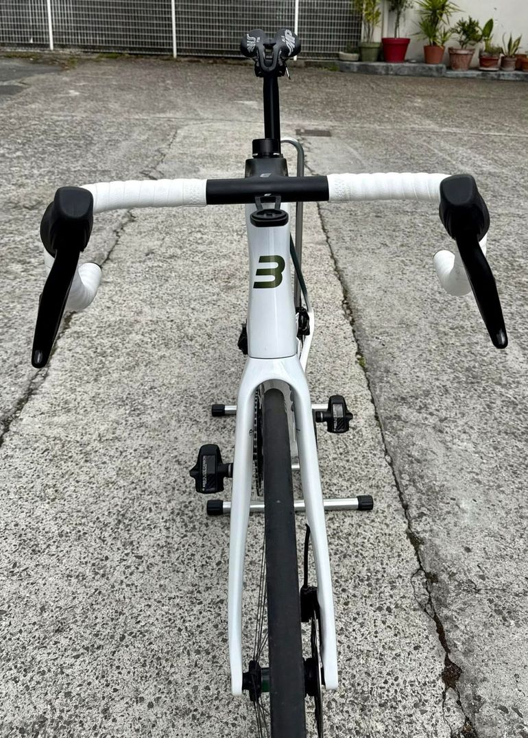 Brugt Basso Astra SRAM Rival eTap AXS 2024 Road & Gravel — billede 3 af 5