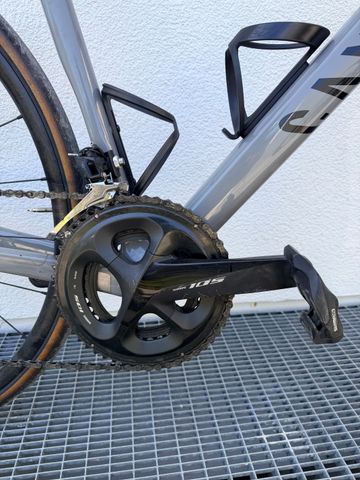 Canyon Ultimate CF SL 7 Disc 2022 2022 Road & Gravel usato, Grigio chiaro — immagine 6 di 10