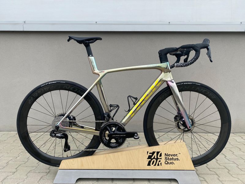 Used TREK MADONE SLR 900 Series 2024 Road & Gravel