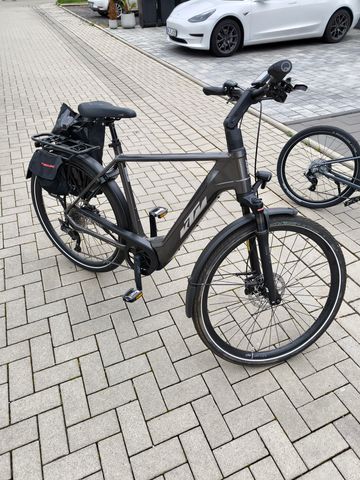 Brugt KTM MACINA STYLE 740 2023 2023 Urban — billede 1 af 7