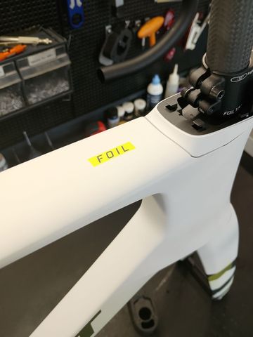 Used Scott Foil RC 30 2024 Frameset 2024 Road & Gravel, White — image 5 of 5