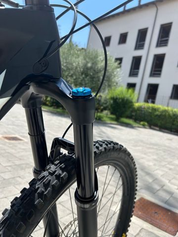 Used Trek Fuel EX 9.7 2022 2022 Mountainbike, Black — image 16 of 16