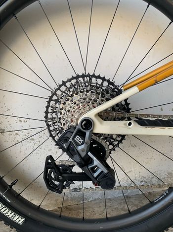 Brugt Orbea OIZ M10 AXS 2025 2025 Mountainbike — billede 3 af 7