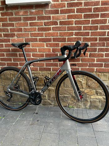 Brugt Trek Domane SL 5 Gen 3 2023 2023 Road & Gravel