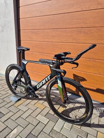 Used Giant Trinity Shimano Ultegra Di2 2022 Road & Gravel, Black — image 2 of 5