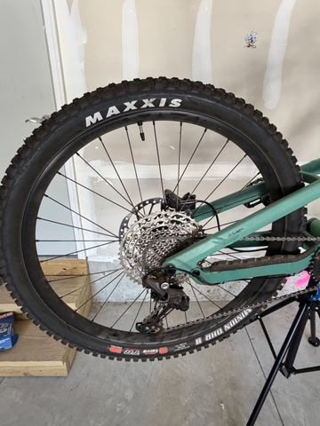 Used Canyon Torque 5 (Mullet) 2025 2025 Mountainbike, Blue, 29, 27.5 — image 3 of 6