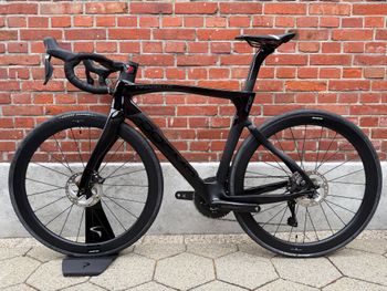 Used Pinarello Dogma Shimano Ultegra Di2 2024 Road & Gravel, Black — image 10 of 14