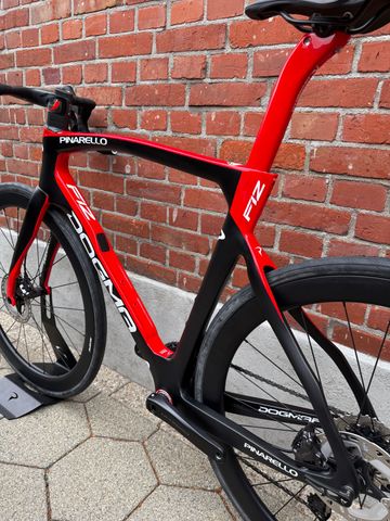 Used Pinarello Dogma Shimano Ultegra Di2 2024 Road & Gravel, Black — image 14 of 16