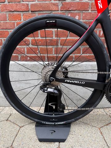Used Pinarello Dogma Shimano Ultegra Di2 2024 Road & Gravel, Black — image 2 of 16