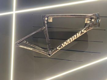 Used Specialized S-Works Tarmac SL9 Frameset - GLOSS CARBON / RED TO BLUE PEARL / WHITE Frameset Frameset 2027 Road & Gravel