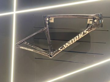 Brugt Specialized S-Works Tarmac SL9 Frameset - GLOSS CARBON / RED TO BLUE PEARL / WHITE Frameset Frameset 2027 Road & Gravel