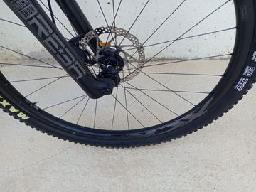 Giant XTC Advanced 29 1.5 2022 2022 Mountainbike usato, Nero — immagine 4 di 4
