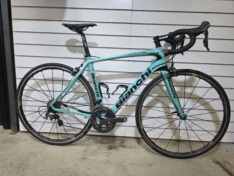 Bianchi - Infinito CV Ultegra — 2BX