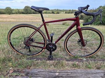 Used Kross ESKER 2.0 2023 2023 Road & Gravel, Red — image 7 of 9