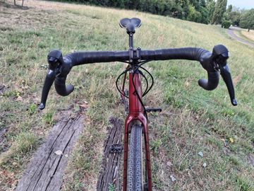 Used Kross ESKER 2.0 2023 2023 Road & Gravel, Red — image 8 of 9