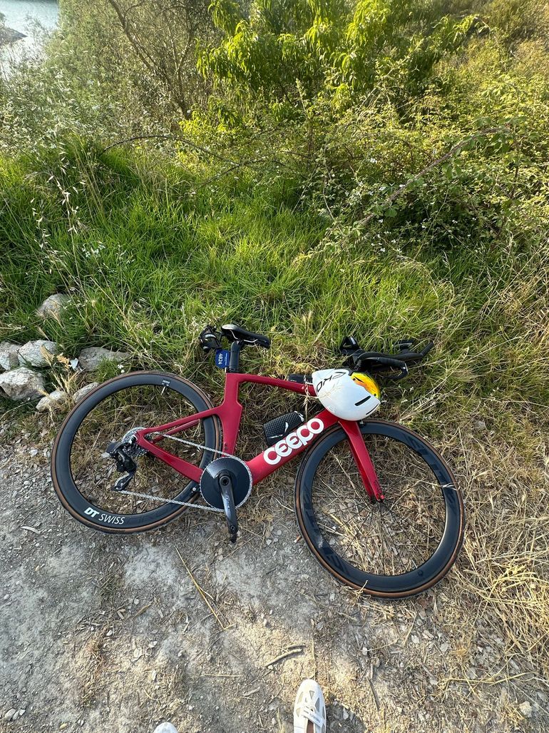 Używany Ceepo Custom SRAM Force eTap AXS 2019 Road & Gravel — zdjęcie 2 z 9