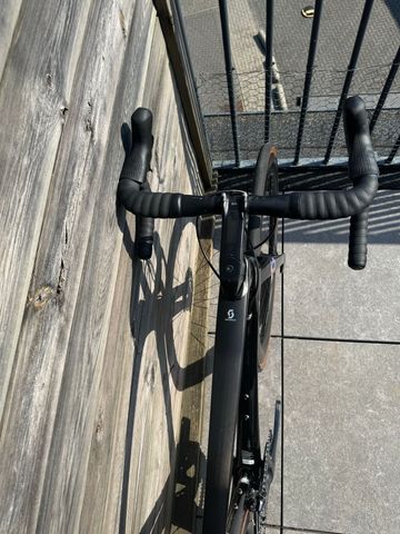 Used Scott Foil 20 2020 2020 Road & Gravel, Black — image 4 of 8