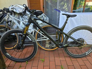 Tweedehands YT Industries Izzo CORE 4 29 2023 2023 Mountainbike — afbeelding 2 van 3