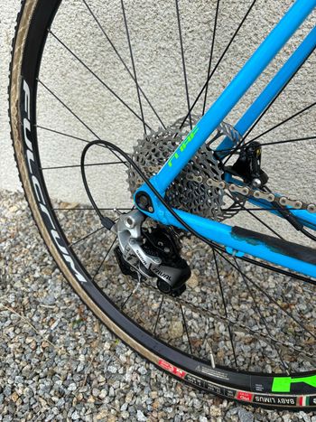 CUBE Cross Race SRAM Rival 2018 Road & Gravel usato, Blu — immagine 8 di 16