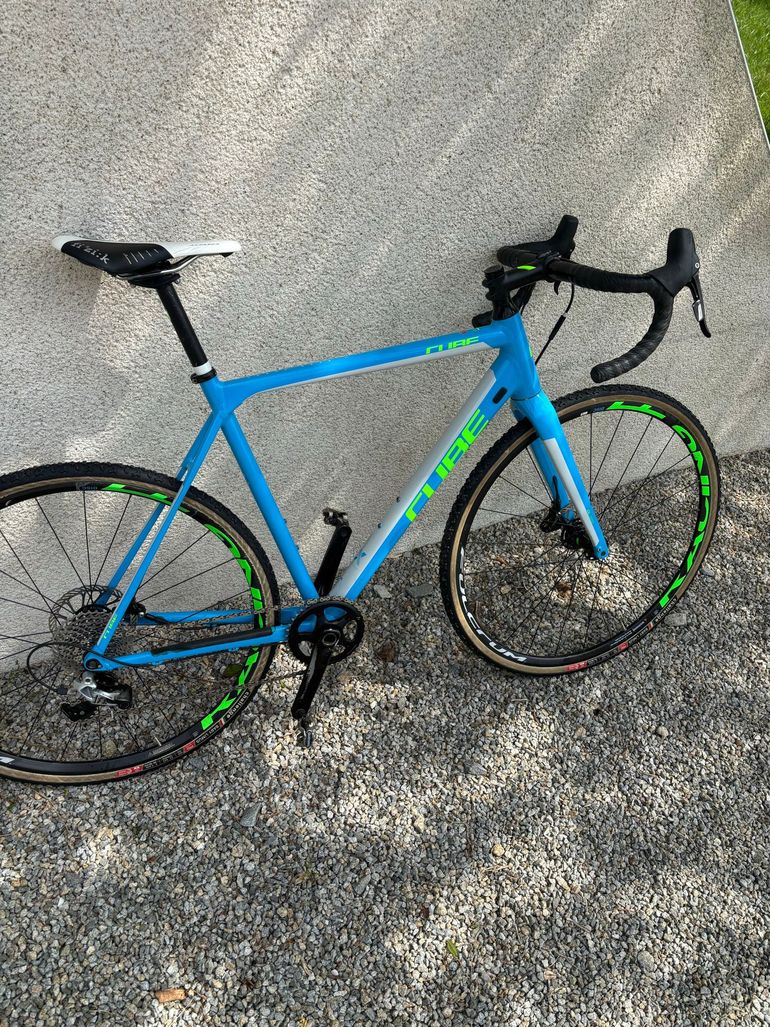 CUBE Cross Race SRAM Rival 2018 Road & Gravel usato, Blu — immagine 2 di 16