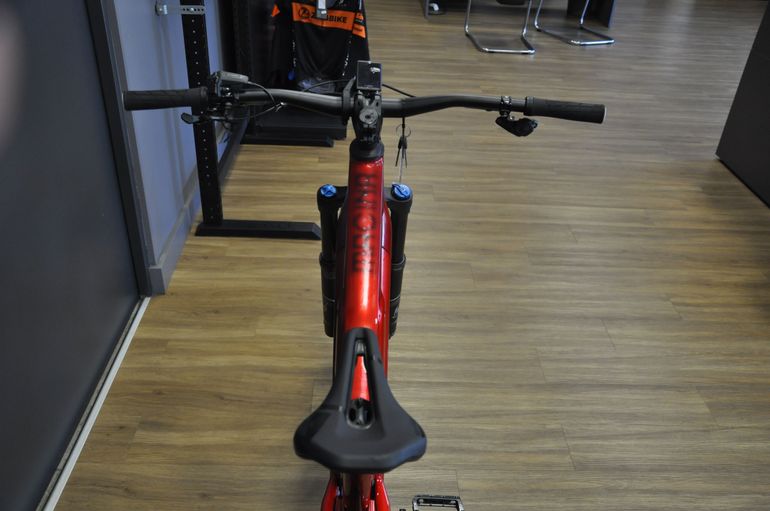Brugt KTM MACINA KAPOHO 7971 2024 2024 Mountainbike — billede 3 af 3