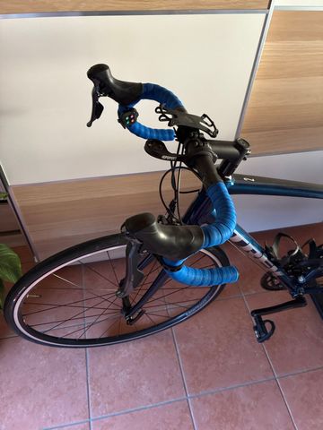Używany Trek Domane Shimano Claris 2024 Road & Gravel — zdjęcie 9 z 11