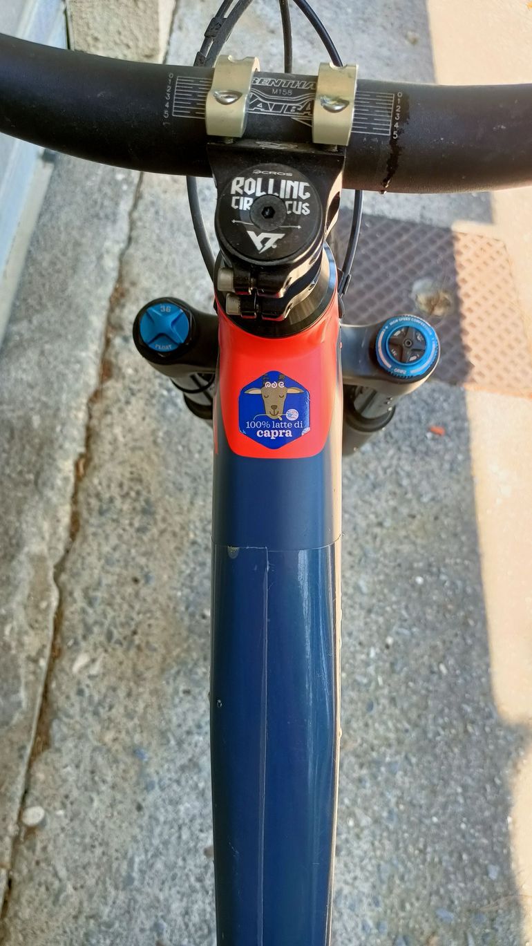 Brugt YT Industries CAPRA 29 AL Comp 2019 2019 Mountainbike — billede 4 af 8