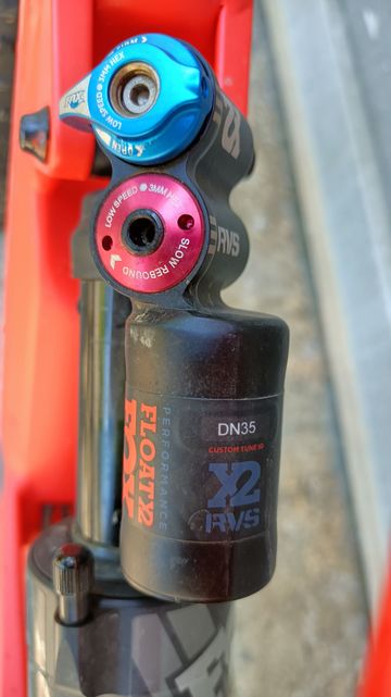 Tweedehands YT Industries CAPRA 29 AL Comp 2019 2019 Mountainbike — afbeelding 8 van 8