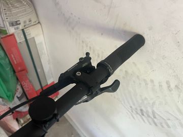 Tweedehands Scott Lumen eRIDE 910 2023 2023 Mountainbike — afbeelding 5 van 11