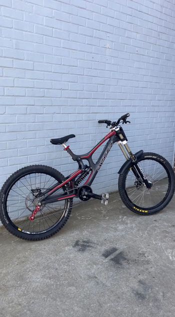 Used Santa Cruz V10 Shimano XTR 2017 MTB