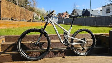 Used Propain Tyee AL 29 Performance 2021 2021 Mountainbike, Light Gray — image 2 of 7