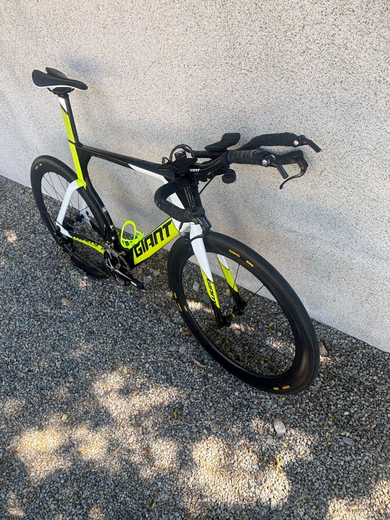 Used Giant Trinity Advanced 2017 2017 Road & Gravel, White — image 3 of 20
