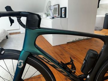 Used Scott Foil RC 20 2022 Frameset 2022 Road & Gravel, Green — image 2 of 3