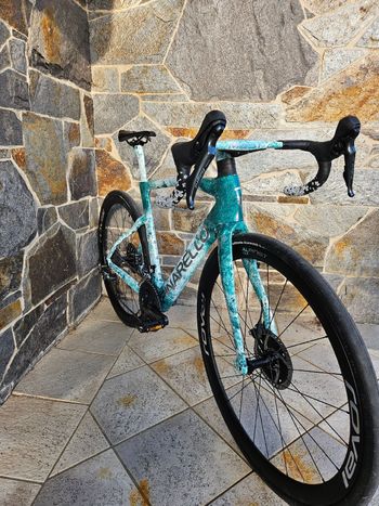 Brugt Pinarello Dogma Shimano Tiagra 2025 Road & Gravel — billede 3 af 7