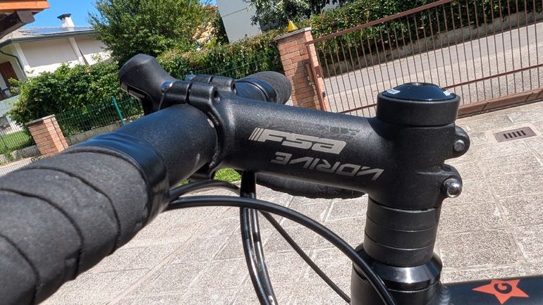Brugt Guerciotti Greto Disc 105 2022 2022 Road & Gravel — billede 7 af 7