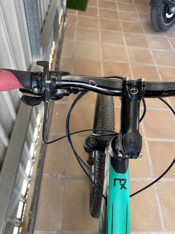 Used Orbea MX 40 27.5 2018 2018 Mountainbike, Black, 27.5 — image 6 of 9