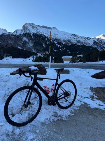 Gebrauchtes CUBE ATTAIN C:62, RACE 2026 2026 Road & Gravel, Schwarz — Bild 2 von 3