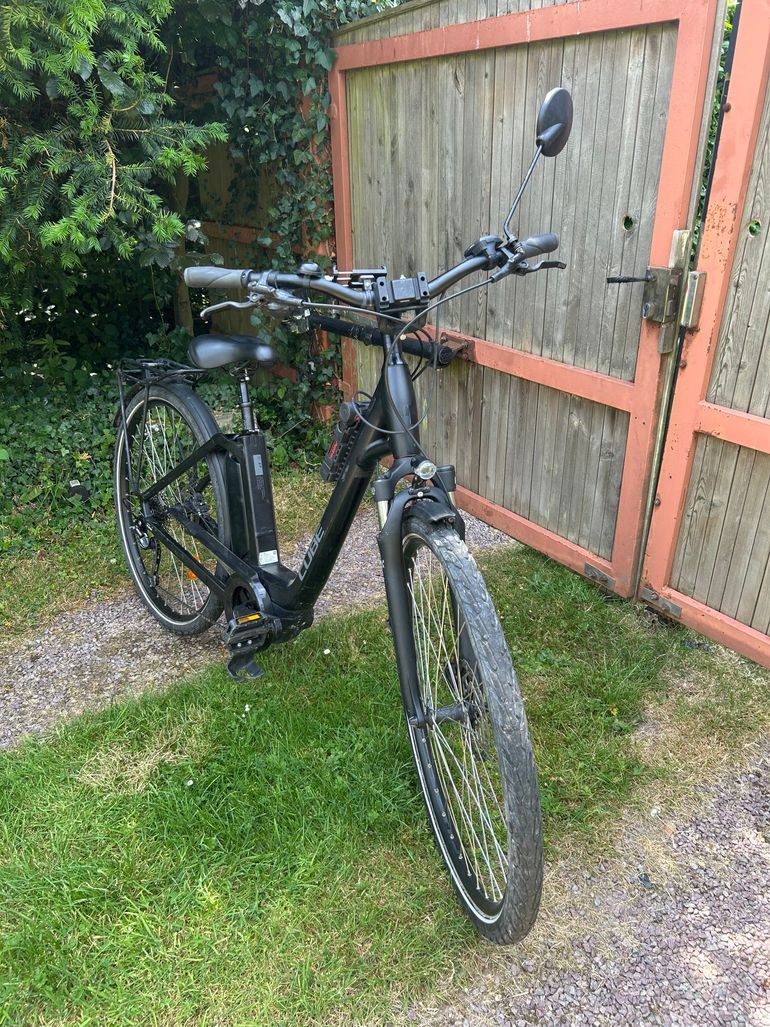 e-bike ladegerät 36v 5 polig Labtec 42V 2A Ladekabel für 36V Akku mit 3pin XLR Stecker für Elektroroller Elektrischer Rollstuhl E-Bike Akkus, Ersatz für Ebike Model:BK18 ebike Leopard Vita City Hängetasche