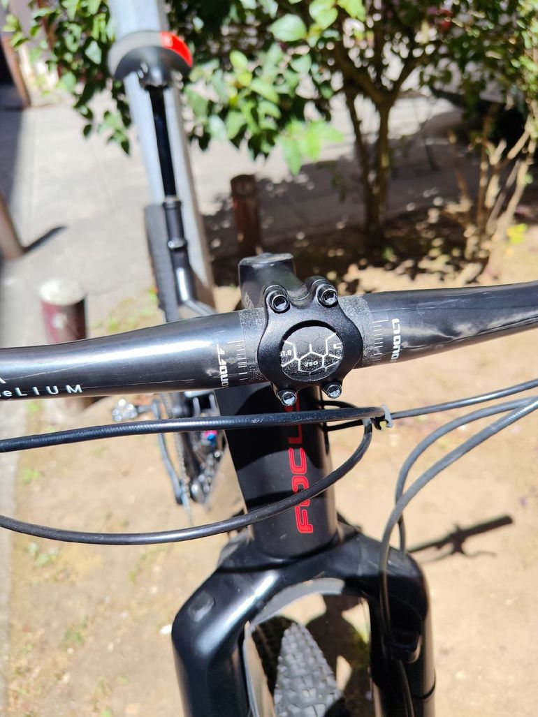 Used Focus O1e SRAM XX1 2019 Mountainbike, Black — image 8 of 16