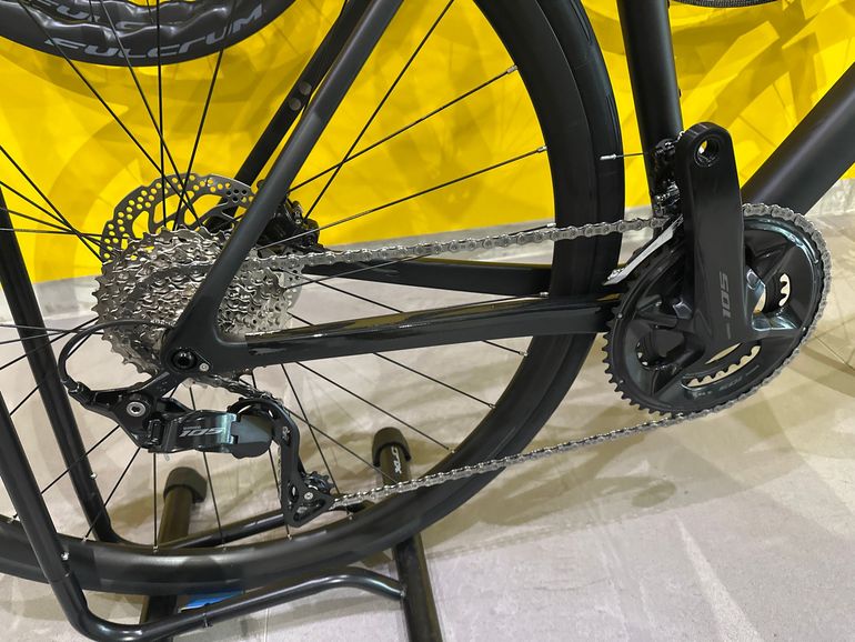 Brugt CUBE ATTAIN C:62, RACE 2026 2026 Road & Gravel — billede 3 af 5
