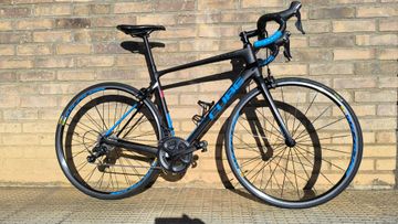 CUBE ATTAIN GTC Race 2017 2017 Road & Gravel usato, Blu — immagine 1 di 10