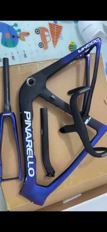 Pinarello Dogma Frameset 2025 Corsa & gravel usato