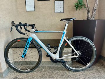 Used Giant propel Custom Shimano Dura Ace 2014 Road & Gravel, Light Gray — image 2 of 3