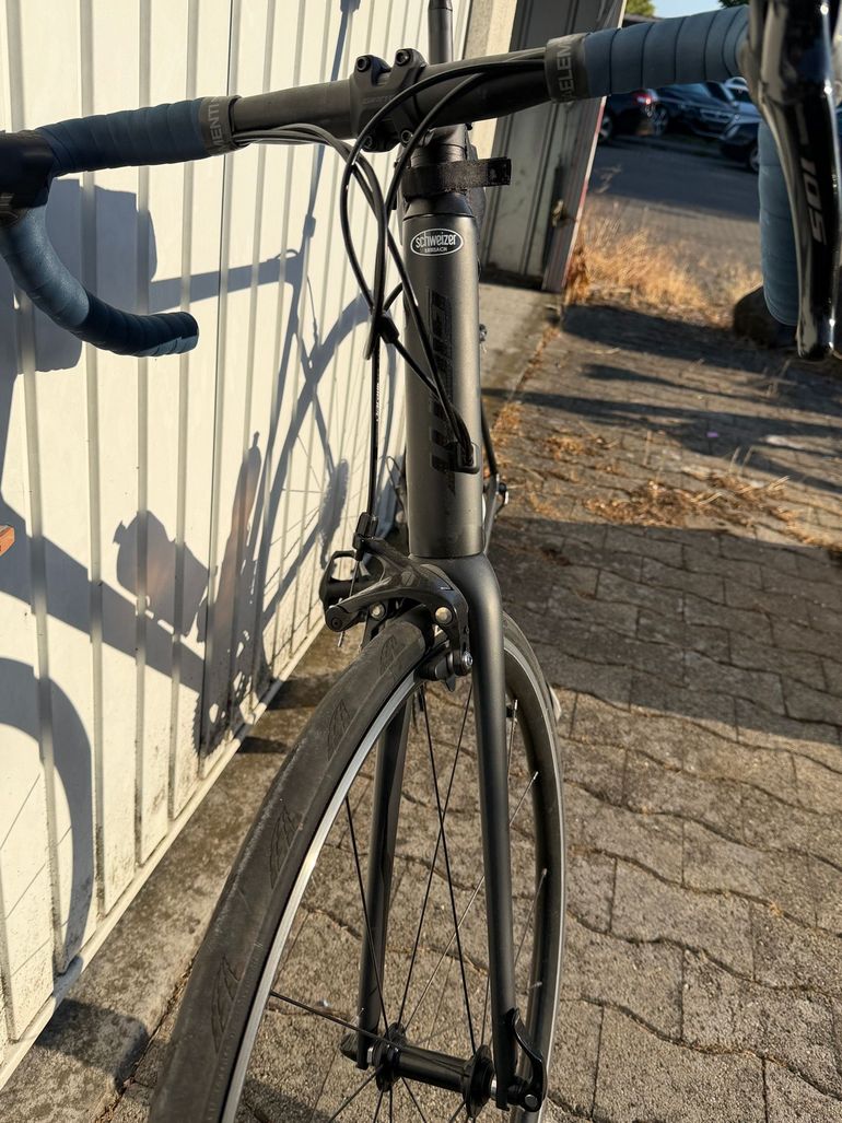 Brugt Giant Contend 0 2022 2022 Road & Gravel — billede 4 af 6